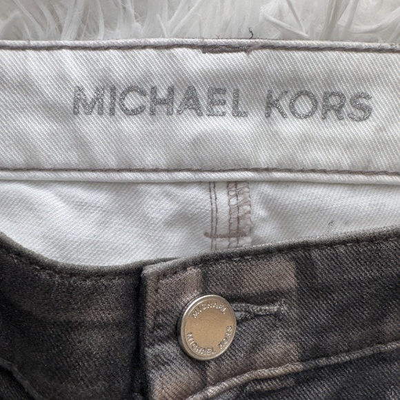 Michael Kors - Picture 2 of 9